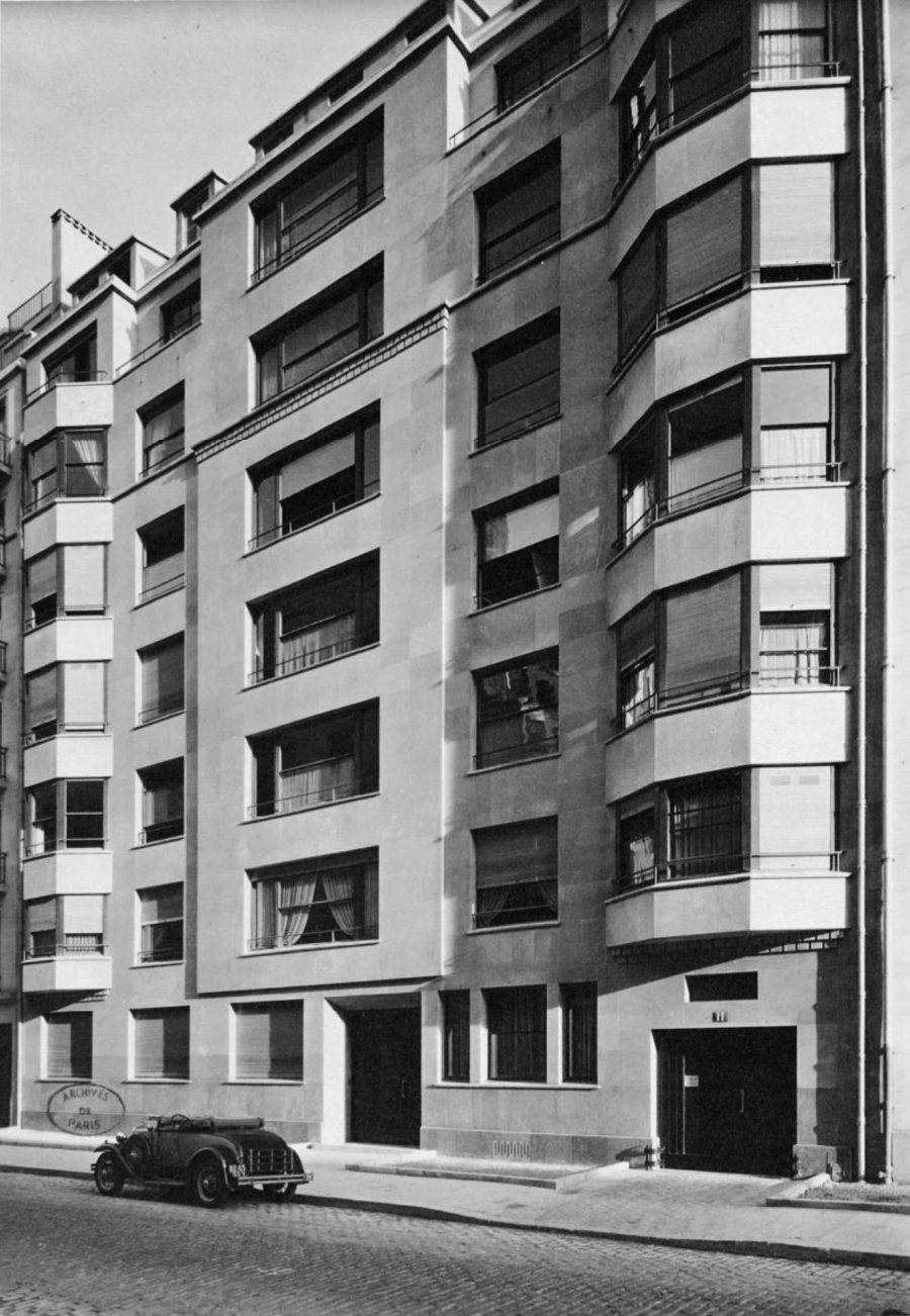 RREEL - La collectionneuse